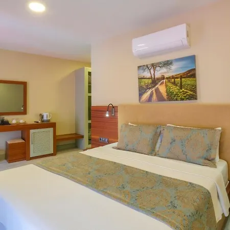 Centre Bed & Breakfast 4*