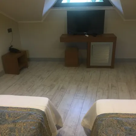 Centre Bed & Breakfast 4*