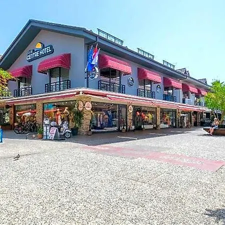 Bed & Breakfast Centre 4*