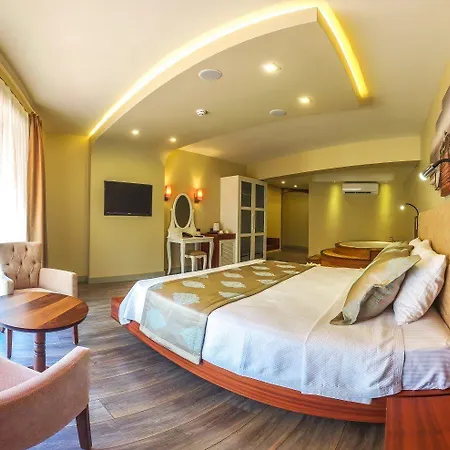 Centre Bed & Breakfast 4*