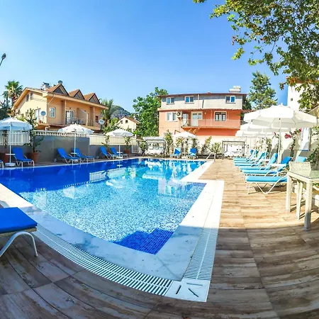 Bed & Breakfast Centre 4*